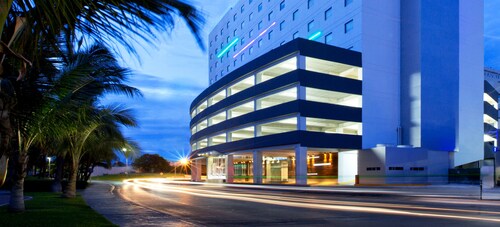 Aloft Cancun