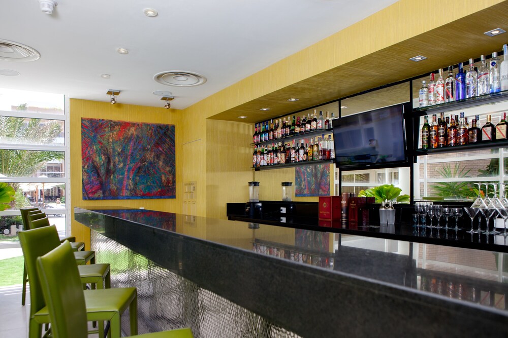 Hotel Lounge