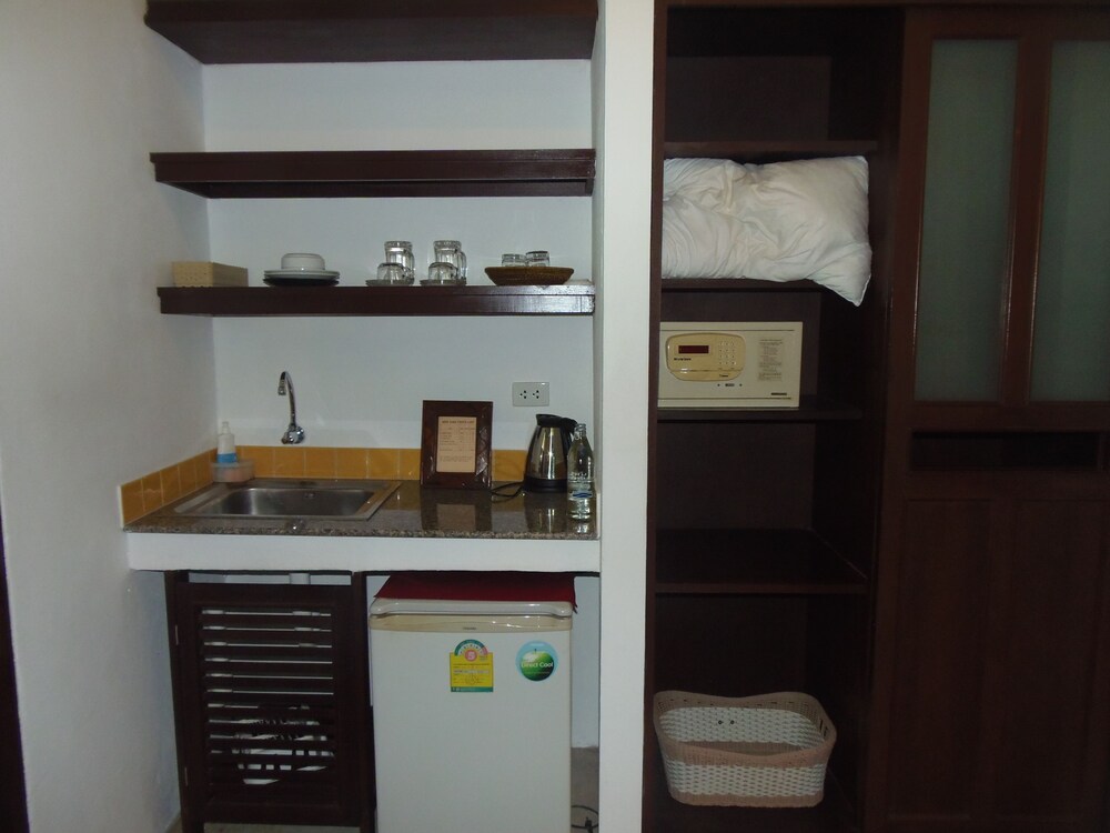 In-Room Kitchenette