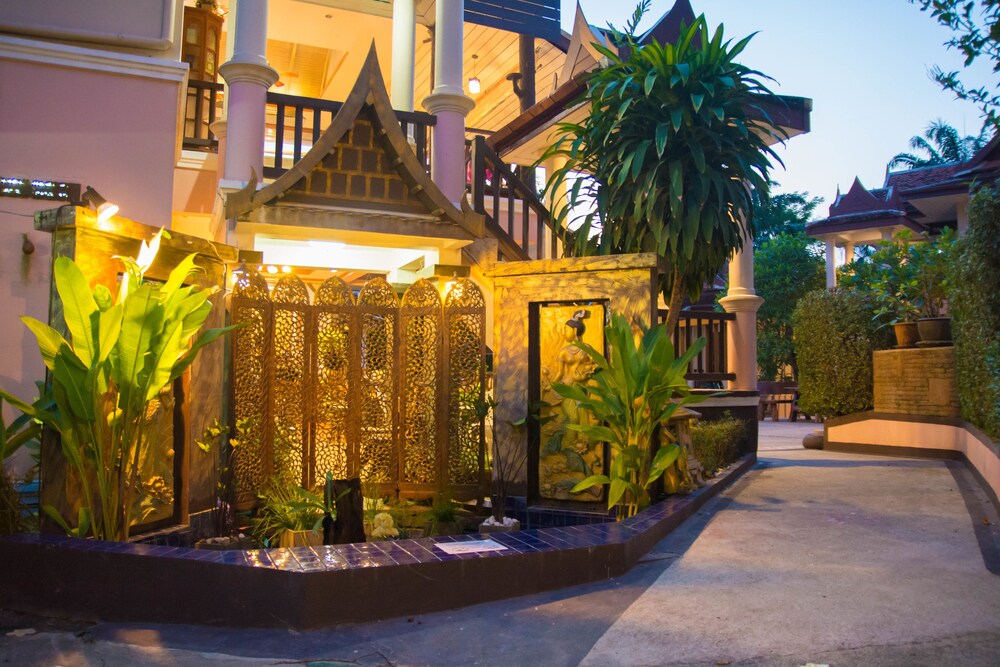 Hotel Front - Evening/Night