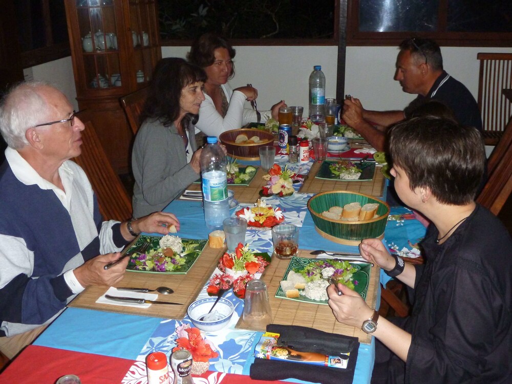 Family Dining
