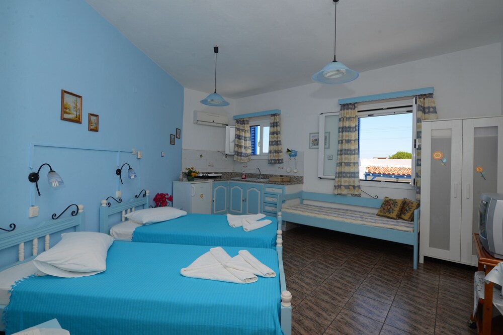 Family Apartment - Guestroom