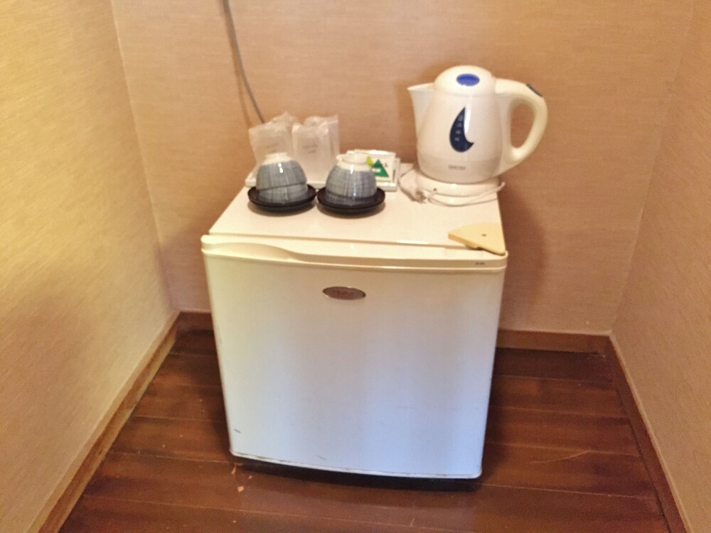 Mini-Refrigerator