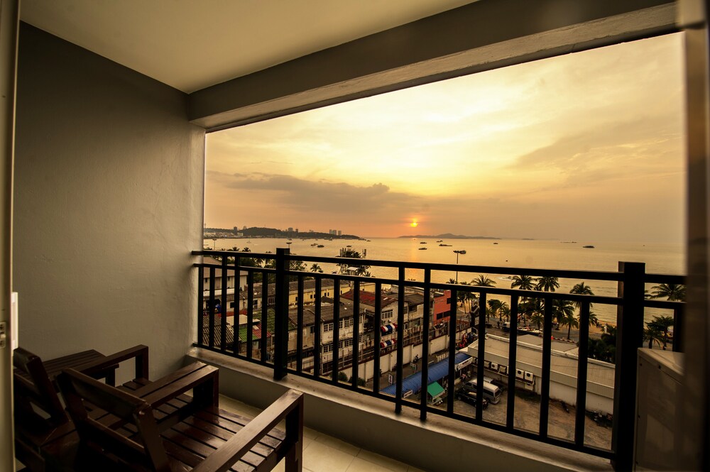Guestroom View