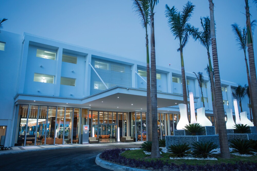 Hotel Front - Evening/Night