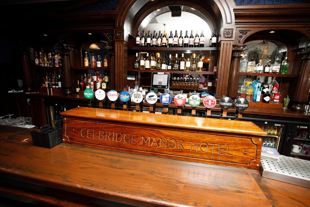 Hotel Bar