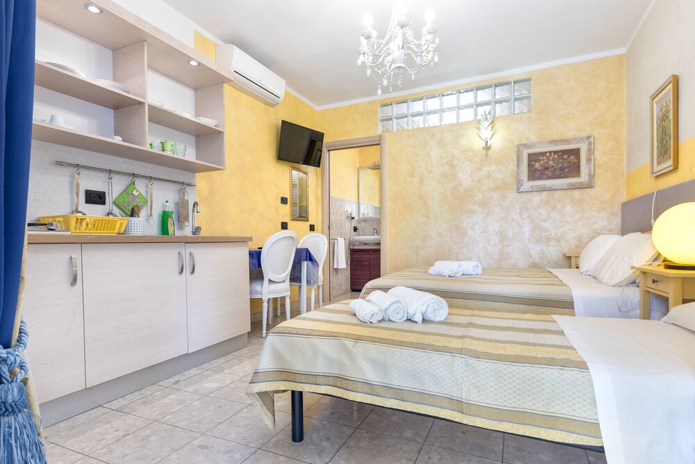 In-Room Kitchenette