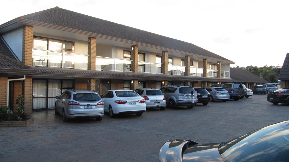 Courtyard View