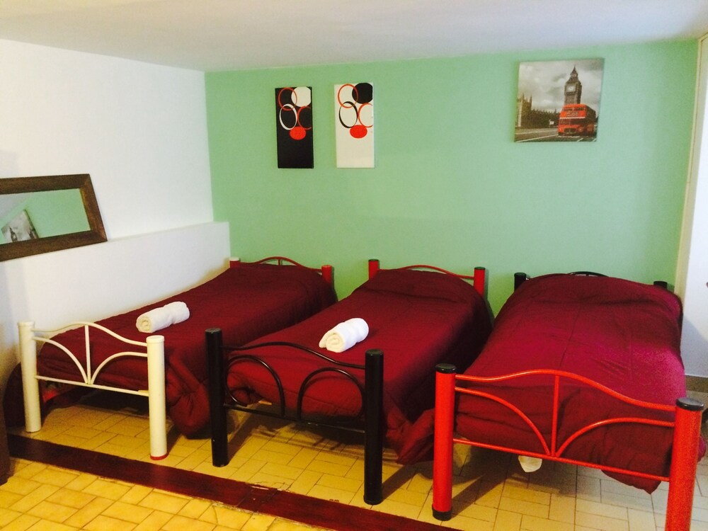 Guestroom