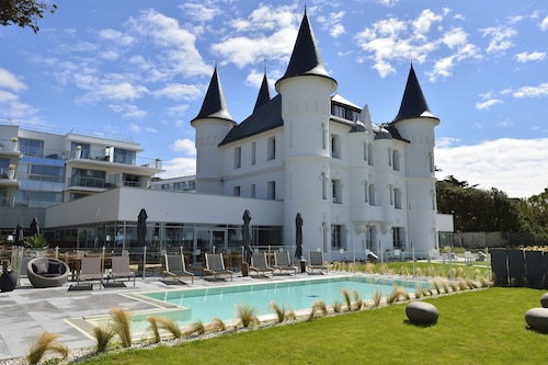 Relais Thalasso Château des Tourelles