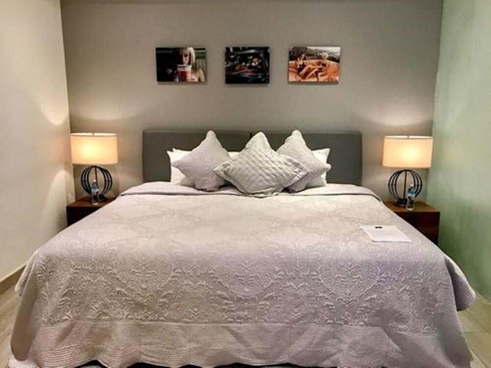 ห้องพัก (Grand Standard Room )
