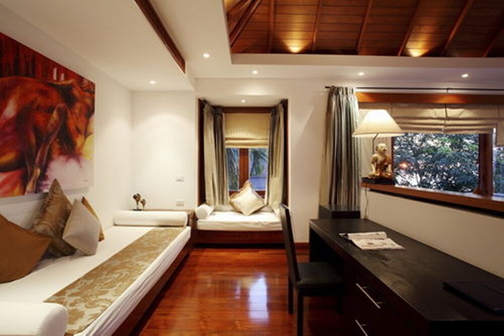 พื้นที่นั่งเล่น (Executive Suite Ocean View)