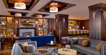 Hotel Lounge