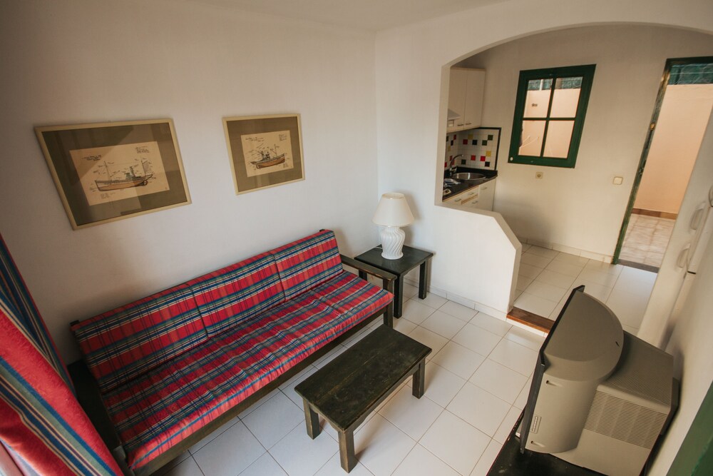 Apartment (Duplex 2 Adults) - Living Room