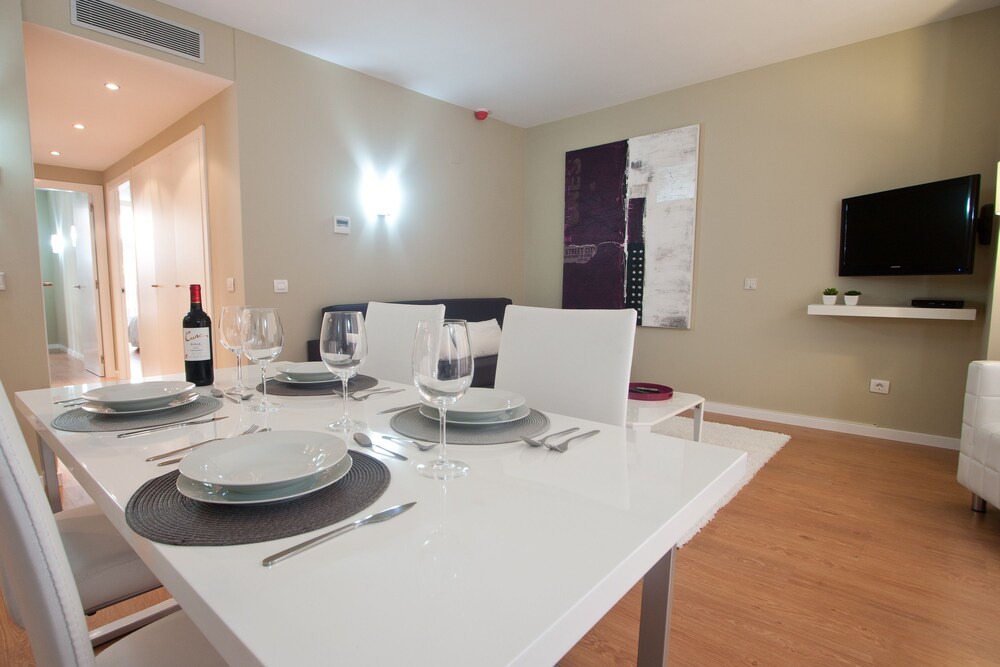 Apartment, 2 Bedrooms - Guestroom