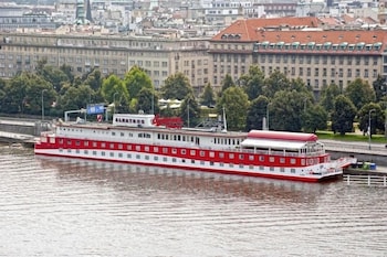 Botel Albatros