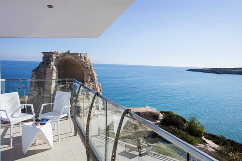 Hotel Belvedere, Torre Dell'Orso