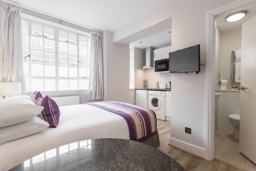 Studio - Guestroom