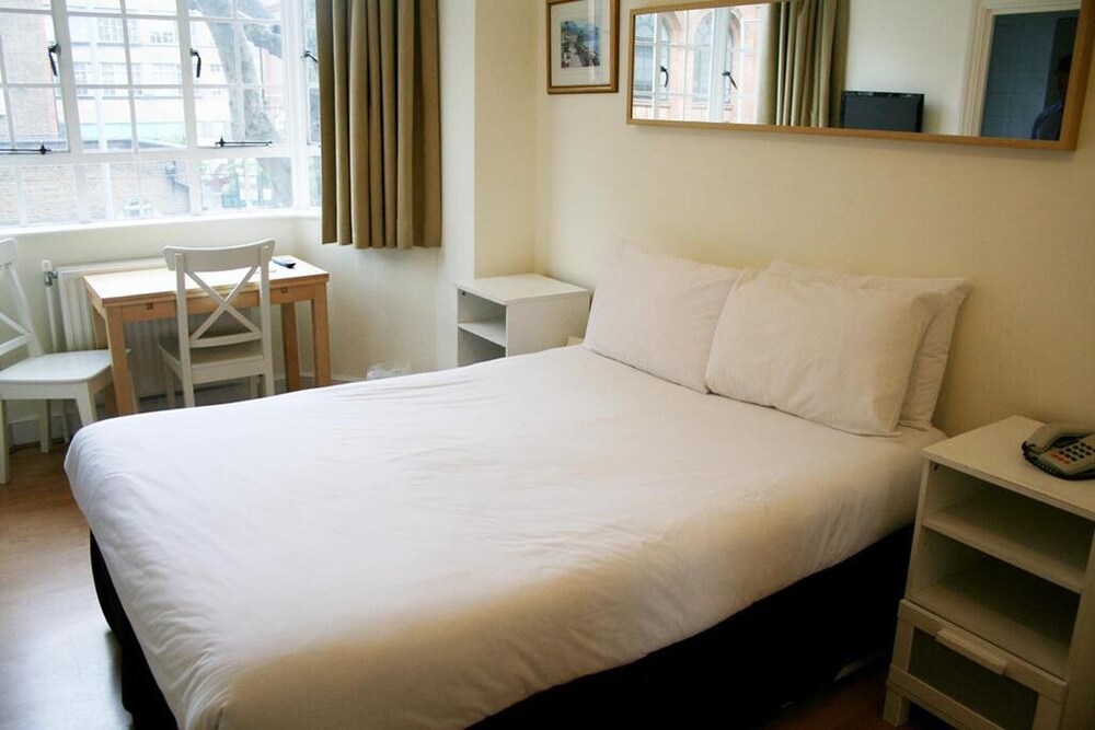 Studio - Guestroom