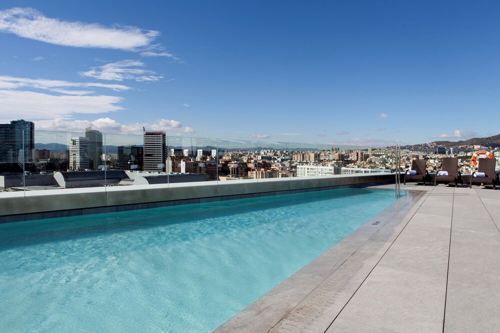 Piscina en la terraza