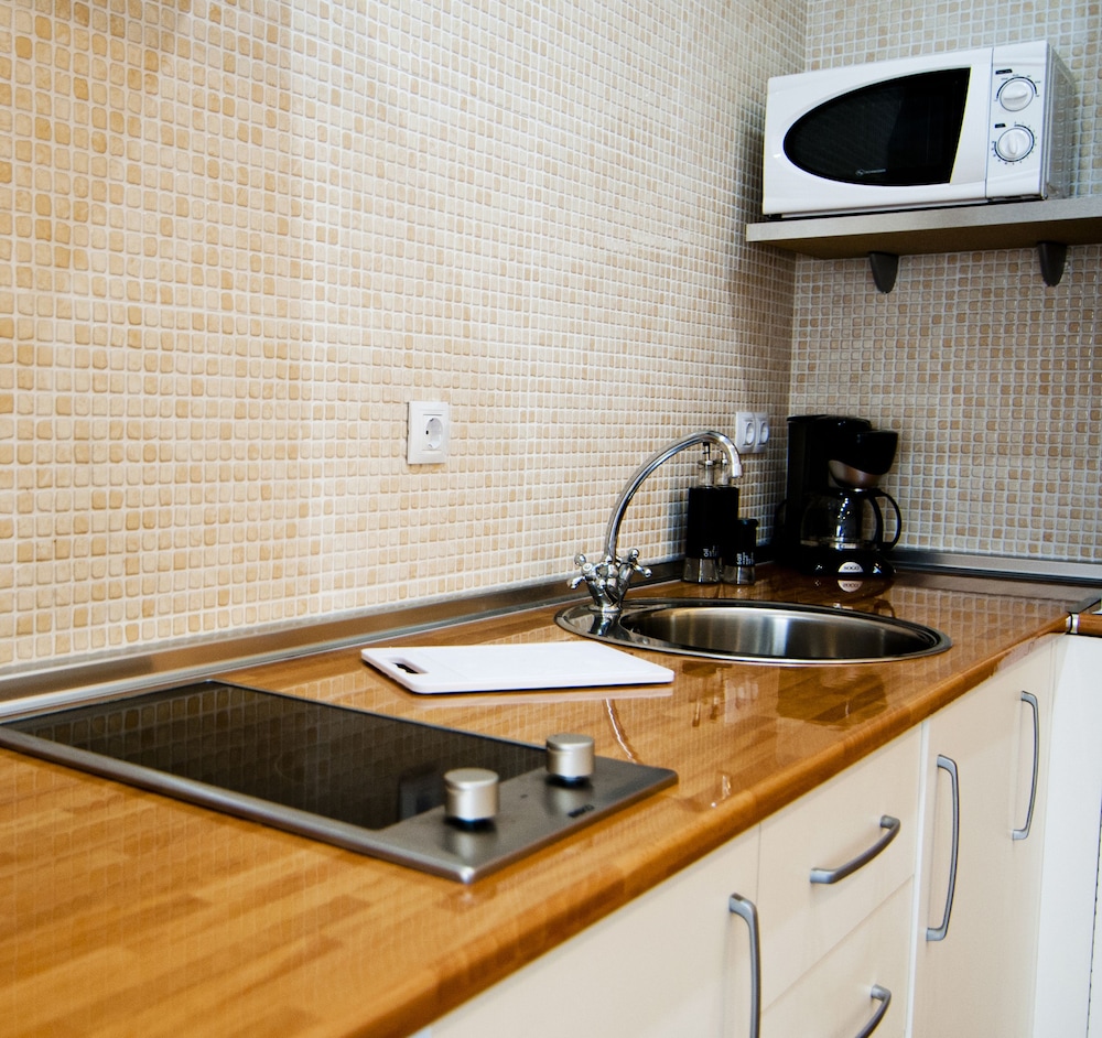 Apartment, 3 Bedrooms - Guestroom