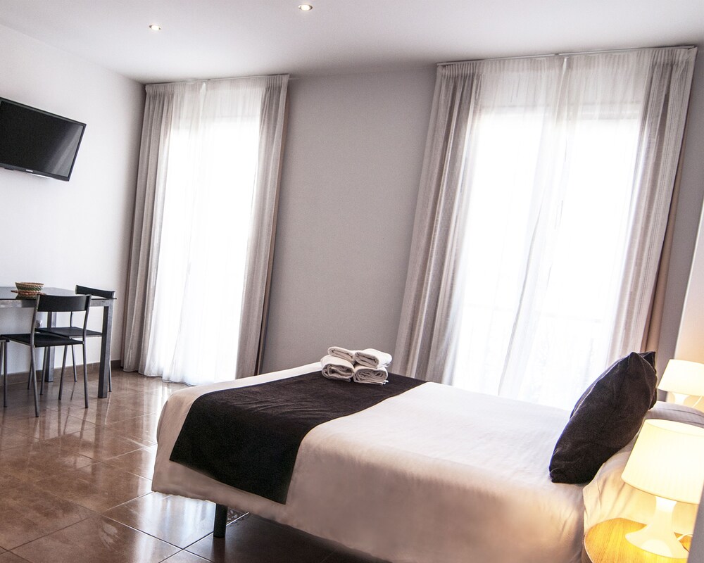 Studio - Guestroom