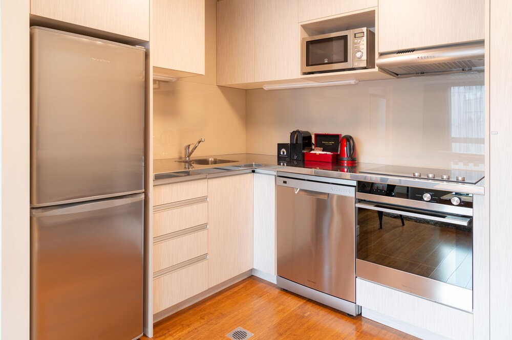 Premium Apartment, 1 Bedroom - In-Room Kitchen