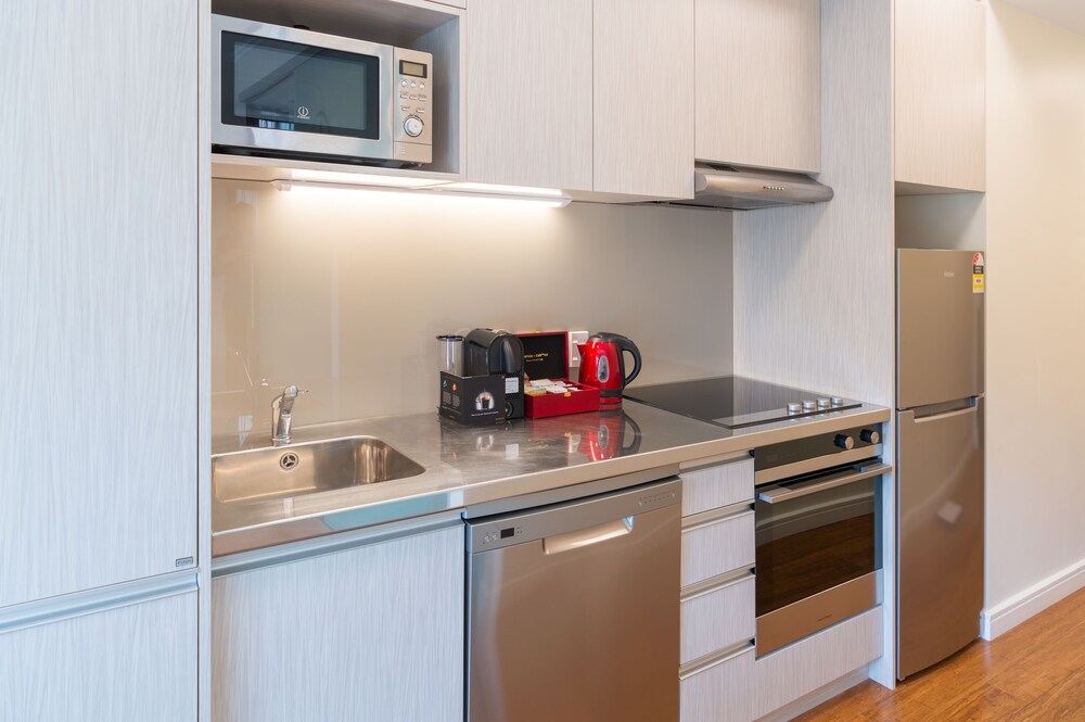 Suite, 1 Bedroom (North) - In-Room Kitchen