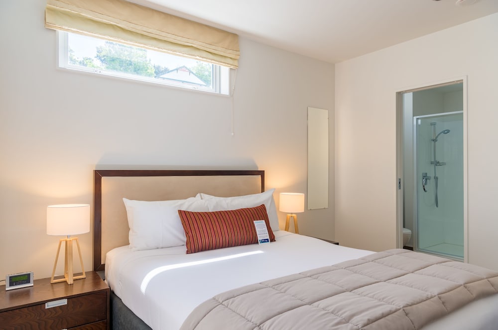 Suite, 2 Bedrooms - Guestroom