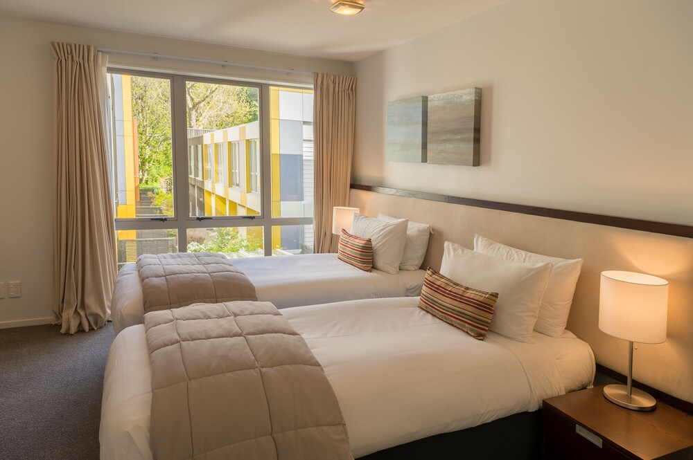 Executive Townhouse, 4 Bedrooms - Guestroom