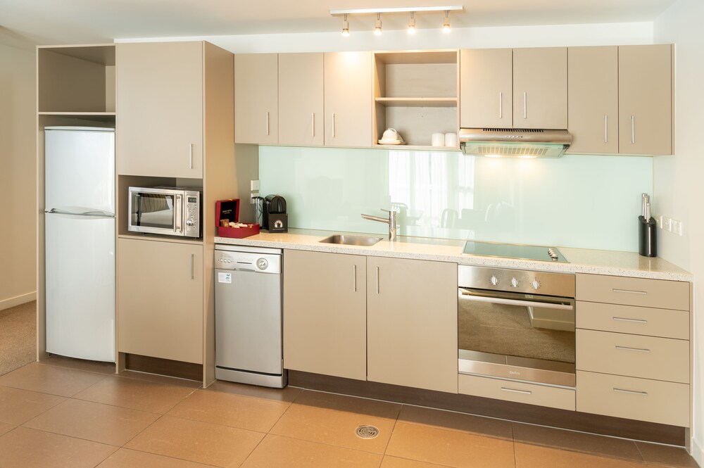 Suite, 1 Bedroom - In-Room Kitchen