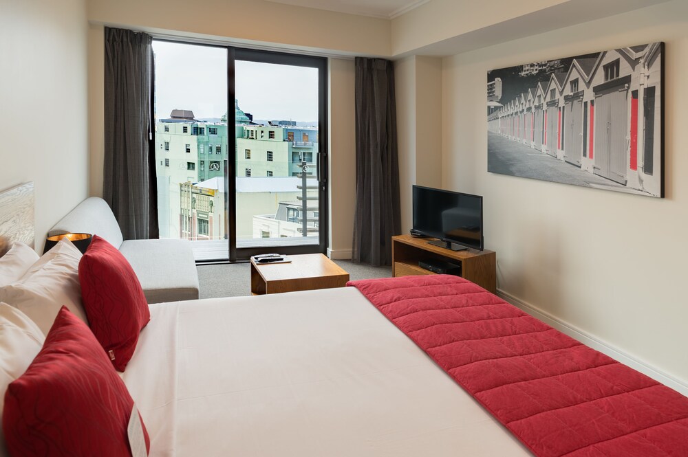 Studio (North) - Guestroom