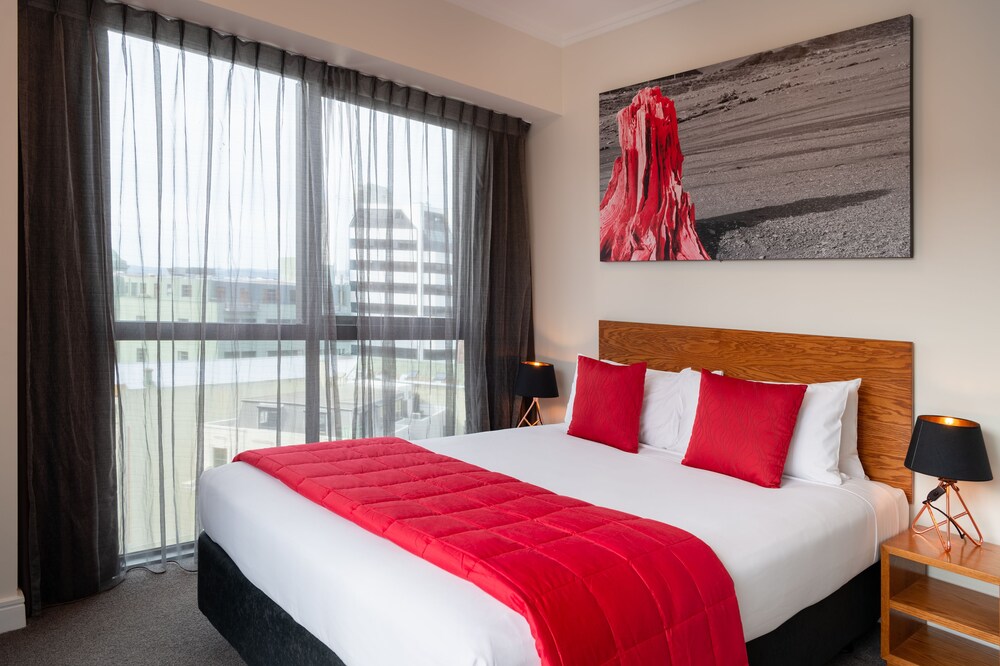 Premium Apartment, 1 Bedroom - Guestroom