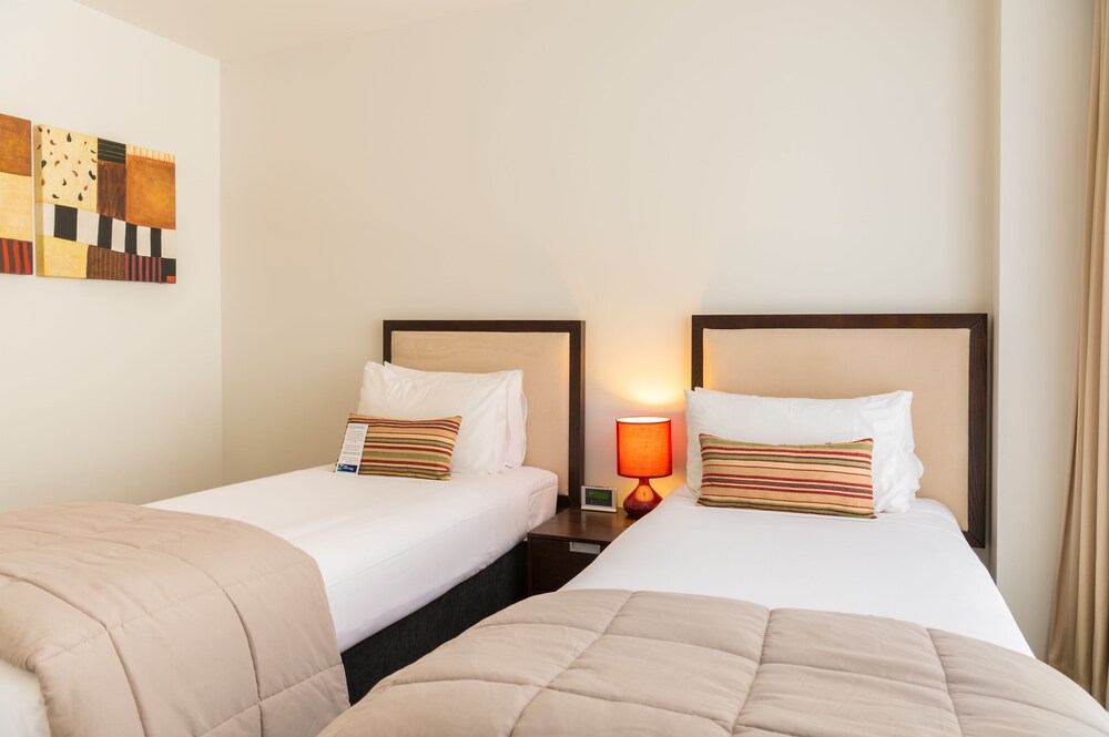 Suite, 2 Bedrooms - Guestroom