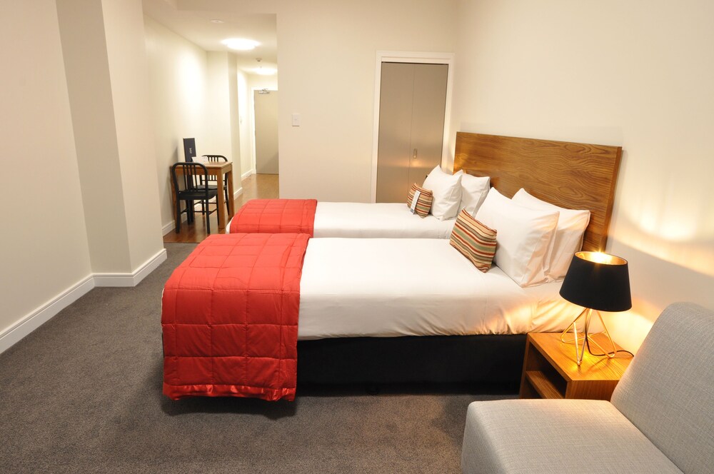 Studio (North) - Guestroom