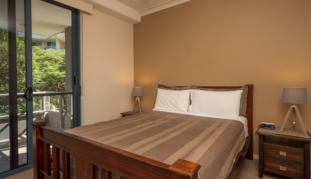 1 Bedroom Apartment - Living Room