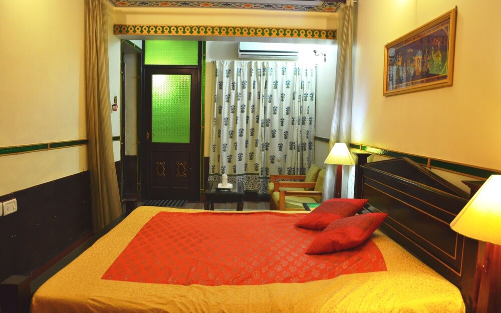 Guestroom