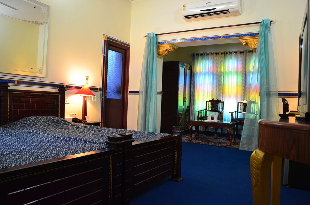 Guestroom