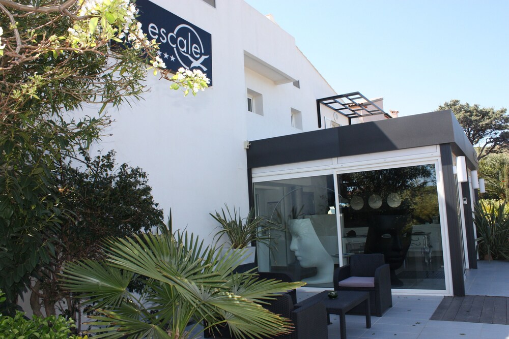 Hotel Front