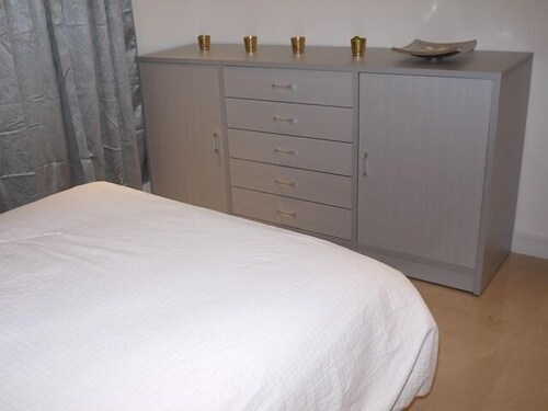 Exclusive Apartment, 3 Bedrooms - Guestroom