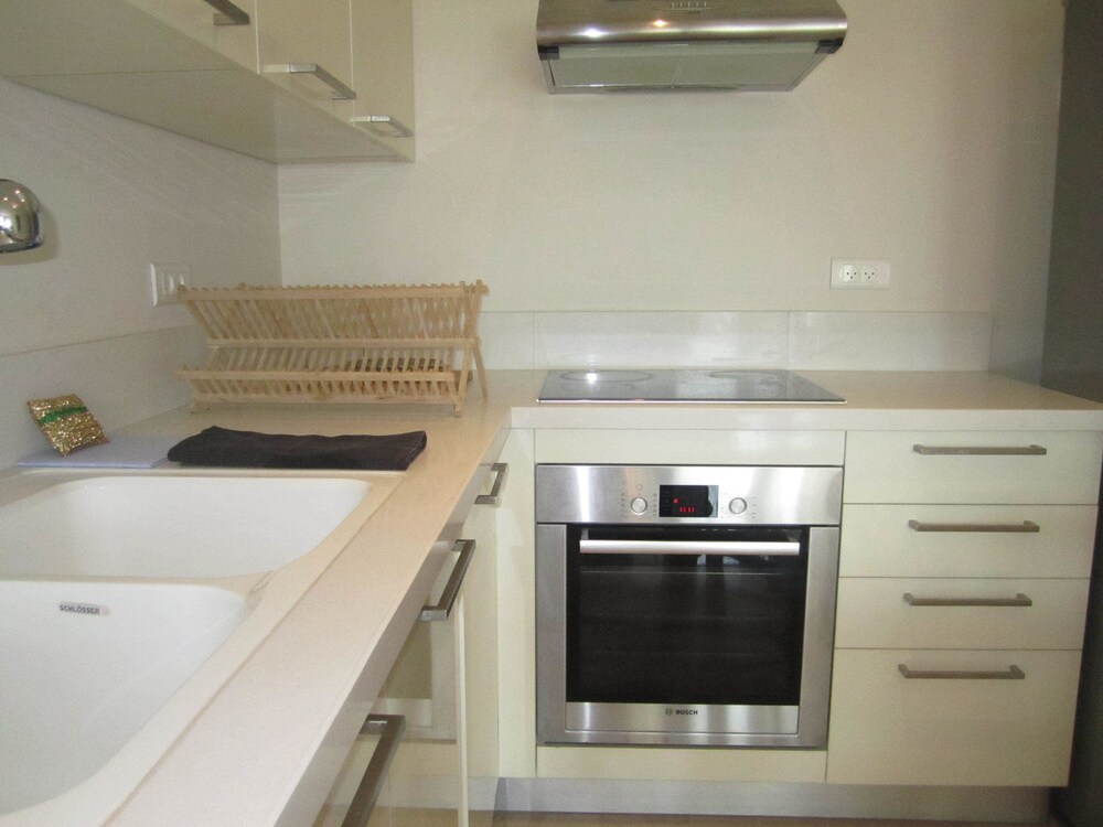 Deluxe Apartment, 2 Bedrooms - Guestroom