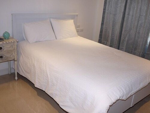 Exclusive Apartment, 3 Bedrooms - Guestroom