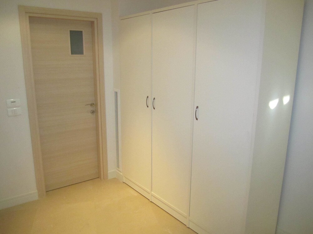 Deluxe Apartment, 2 Bedrooms - Guestroom