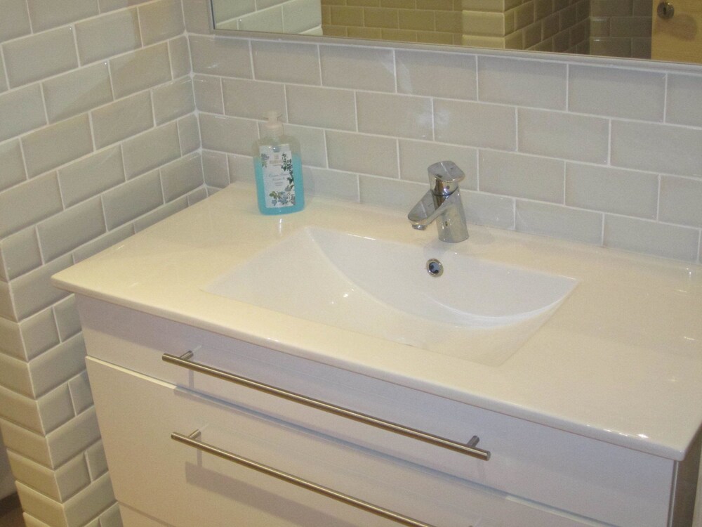 Deluxe Apartment, 2 Bedrooms - Guestroom