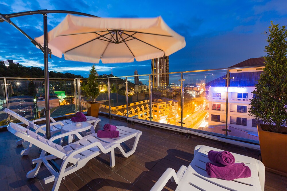 Rooftop Pool