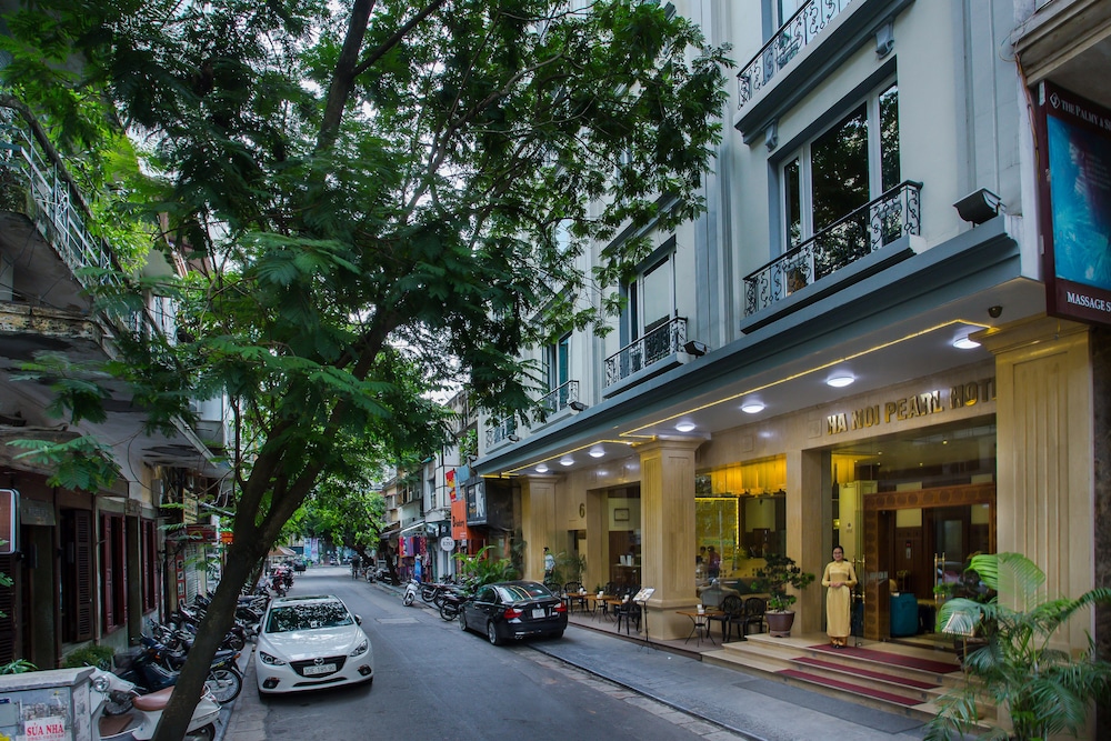 Mặt tiền khách sạn
