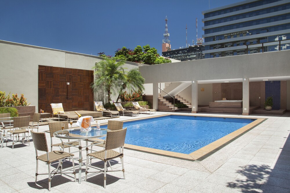 Piscina externa