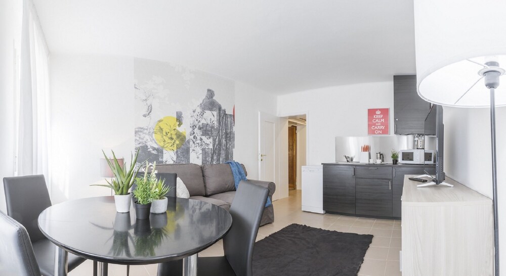 Grand Canal Facing Apartment 1 - Living Area