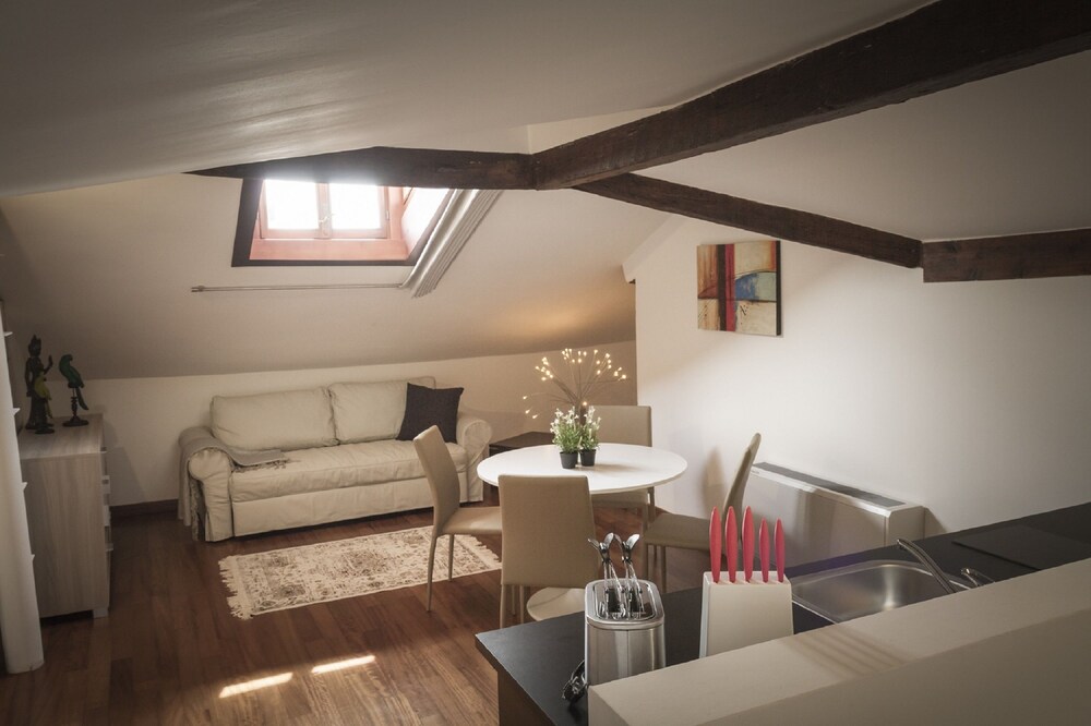 Grand Canal Facing Apartment 5 - Living Area