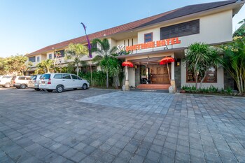Hotel Front